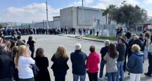 Les presons homenatgen la cuinera de Mas Enric en el segon aniversari de l’assassinat: “Encara estem trencats”