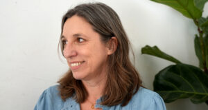 Llucia Ramis revisita les 10 cases on ha viscut: “Som més a prop de viure al carrer que de ser ultramilionaris”