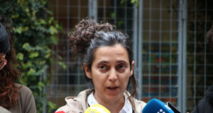 Irídia i Òmnium veuen “insuficient” la investigació sobre les tortures a Blanca Serra perquè no n’identifica els autors