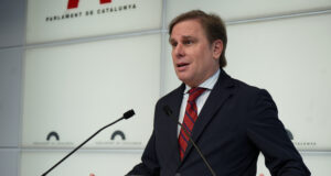 Vox assegura que el Govern i ERC “prenen el pèl” als catalans amb la retirada dels pressupostos i demana eleccions