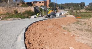 Tall de trànsit a la T-2235 per la construcció d’una nova rotonda